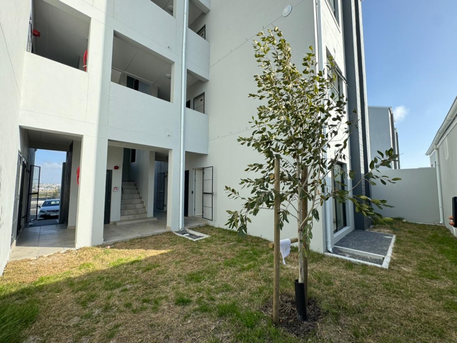2 Bedroom Property for Sale in Rivergate Western Cape